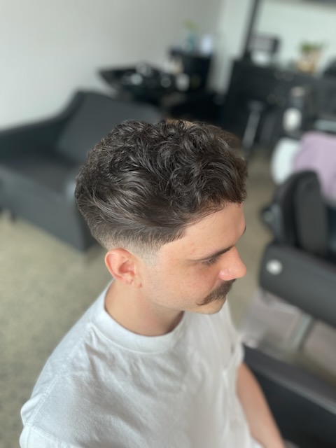 Taper fade with defined texture on top